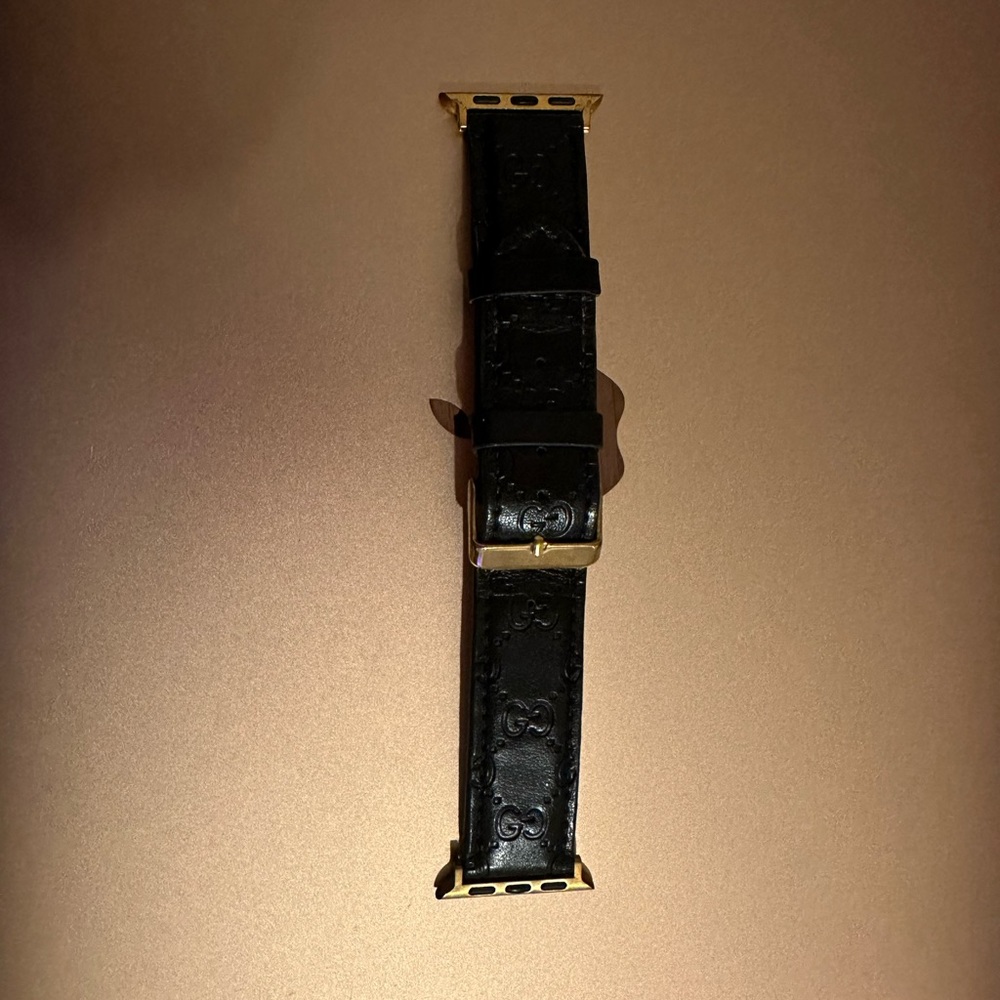 Apple watch band fits 38/40